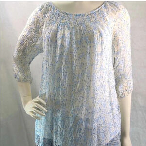 Giusy made in Italy 100% silk top, white w/ light blue floral print. Women’s S